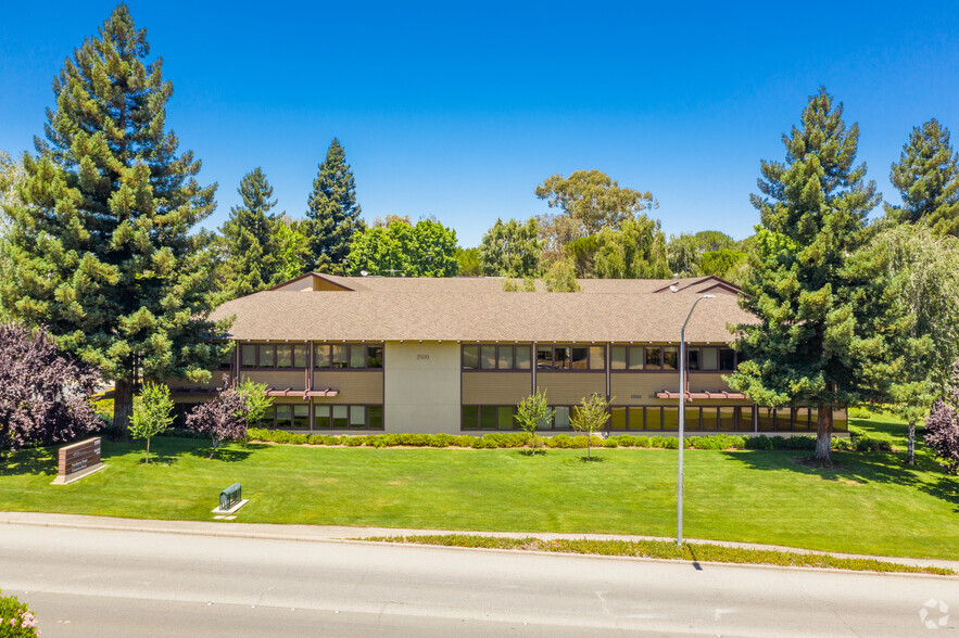 2500 Sand Hill Rd, Menlo Park, CA for lease - Building Photo - Image 2 of 6