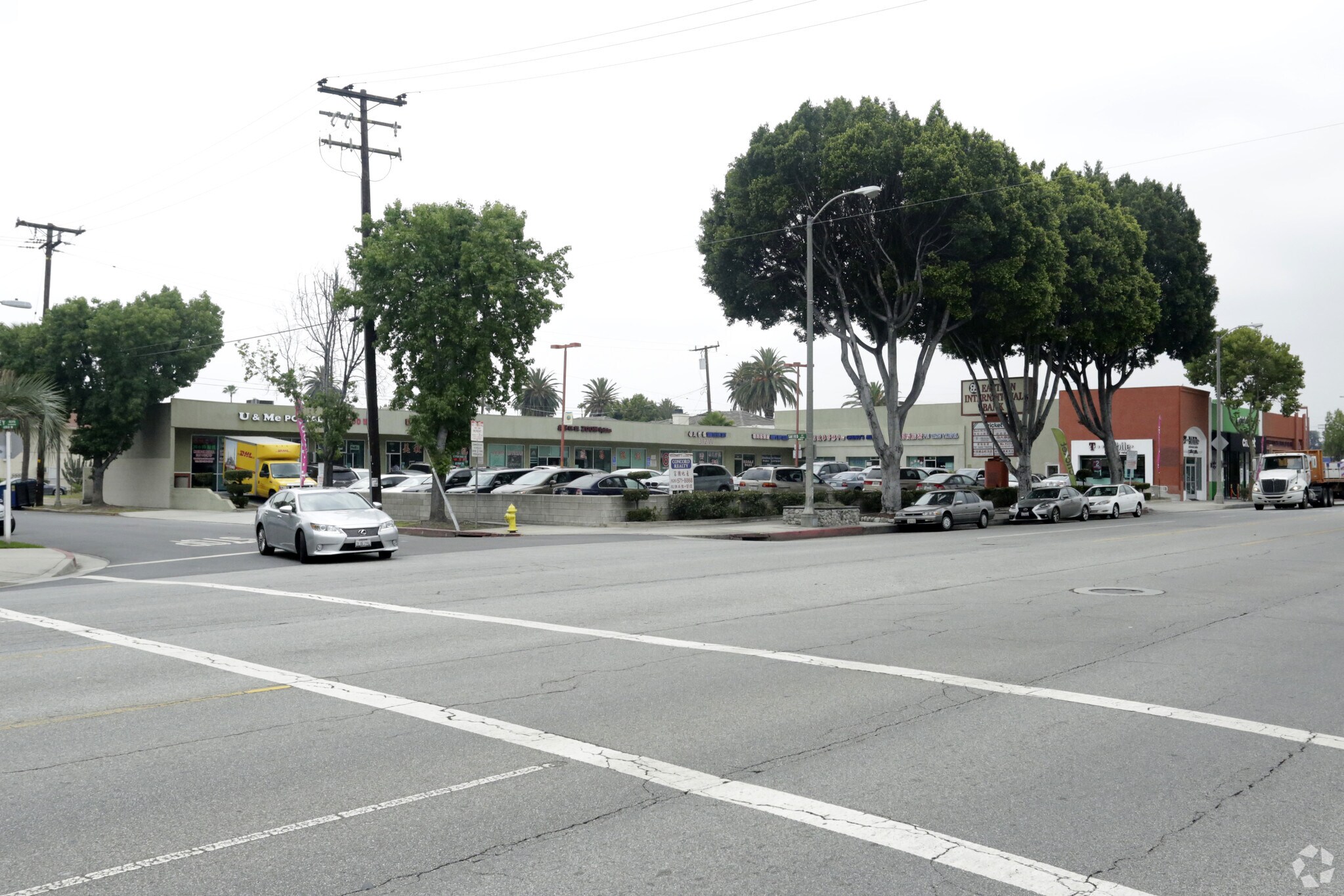 322 W Valley Blvd, Alhambra, CA for lease Primary Photo- Image 1 of 10