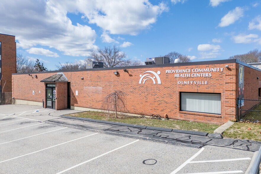 100 Curtis St, Providence, RI à vendre - Photo du bâtiment - Image 1 de 19