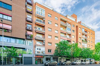 Plus de détails pour Commerce de détail à louer