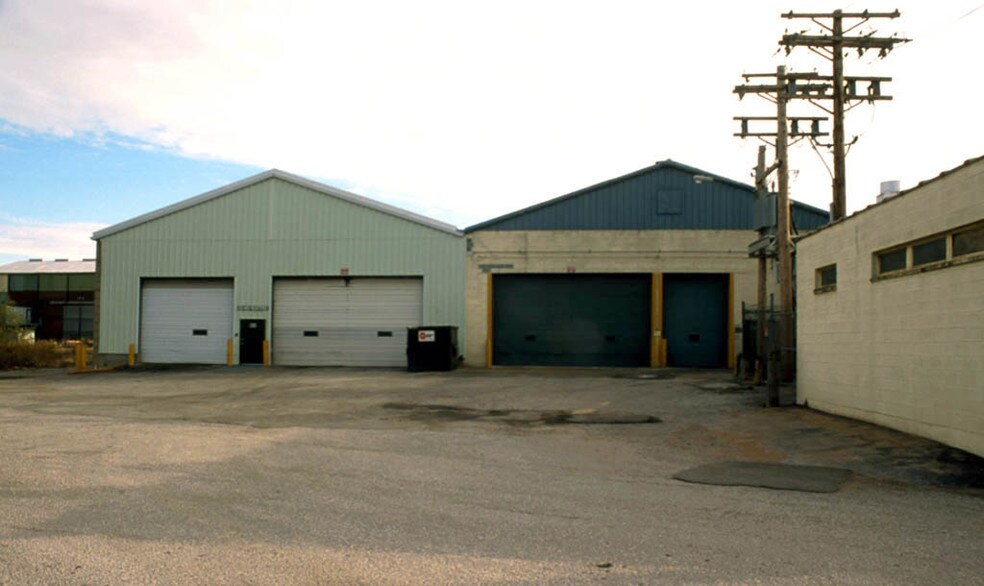 650 E Taylor Ave, Saint Louis, MO à louer - Photo du bâtiment - Image 2 de 14