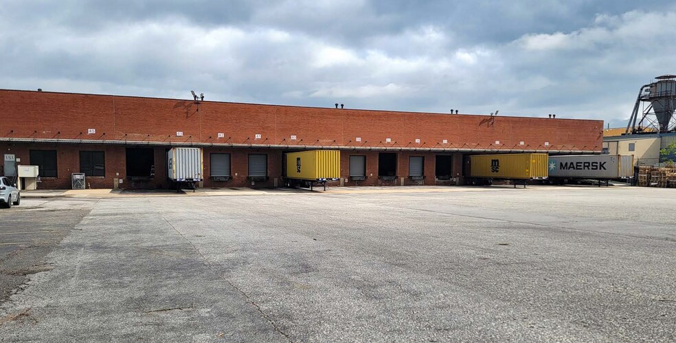 1301 Edison Hwy, Baltimore, MD for lease - Building Photo - Image 1 of 4