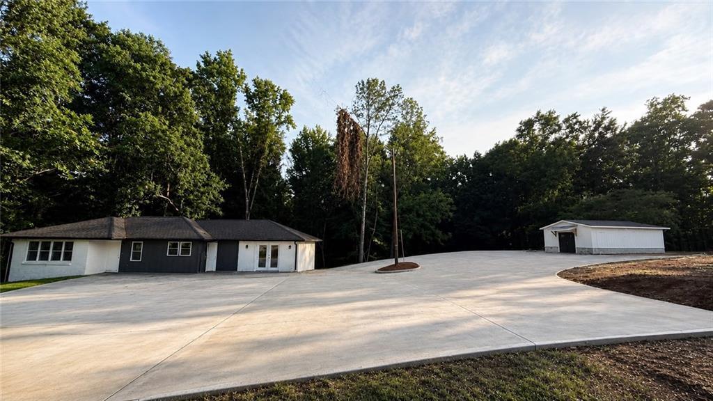 8587 Cumming Hwy, Canton, GA à vendre Photo principale- Image 1 de 7