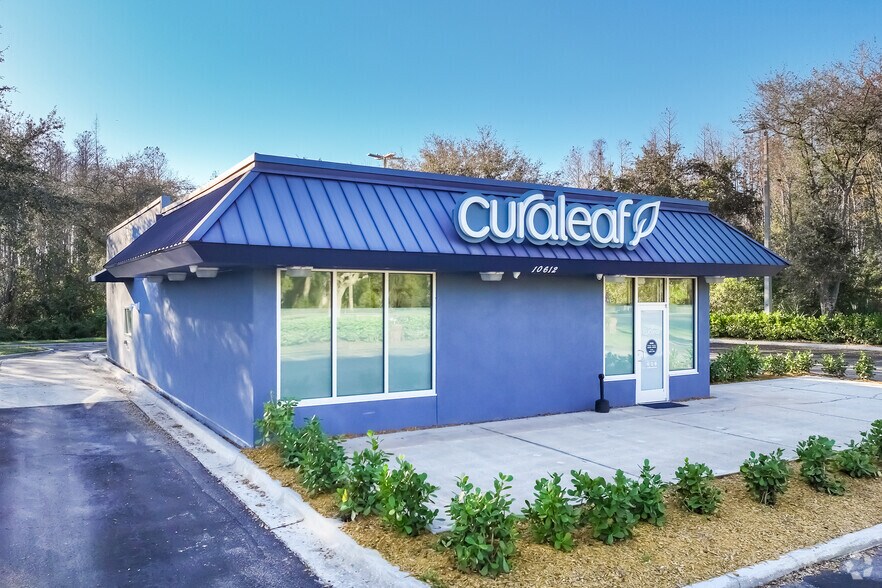 10612 Sheldon Rd, Tampa, FL à vendre - Photo principale - Image 1 de 7