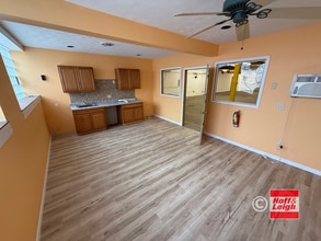 1702 St Clair Ave, Cleveland, OH for lease Interior Photo- Image 2 of 9