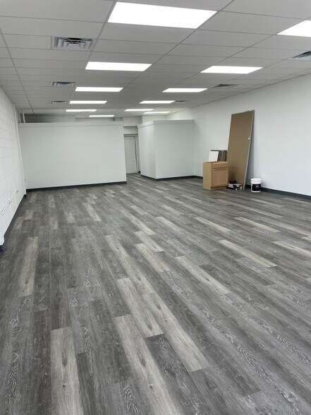 406 Palo Pinto St, Weatherford, TX for lease - Building Photo - Image 2 of 3