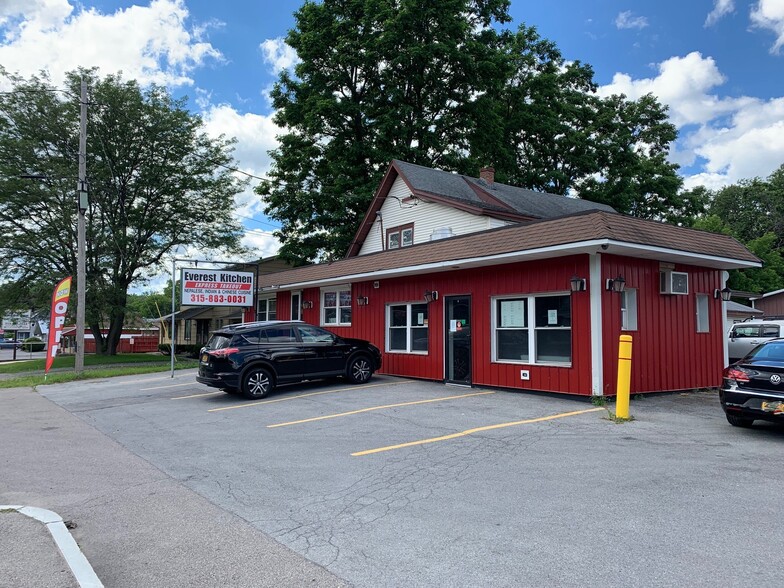 6059 E Taft Rd, North Syracuse, NY à vendre - Photo du bâtiment - Image 1 de 1