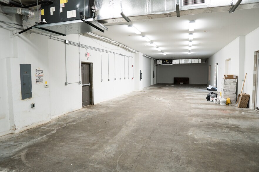 3780 NW 24th Blvd, Gainesville, FL à louer - Photo intérieure - Image 2 de 33