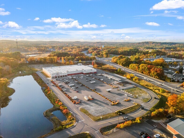 570-603 Lafayette Rd, Seabrook, NH à louer - Photo du bâtiment - Image 2 de 14