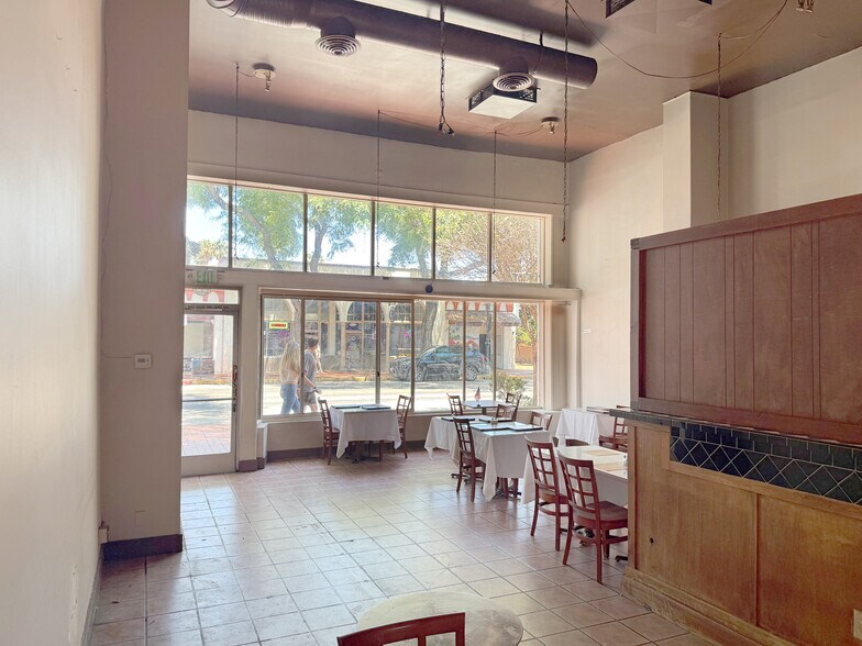 431 State St, Santa Barbara, CA à vendre - Photo du bâtiment - Image 3 de 6