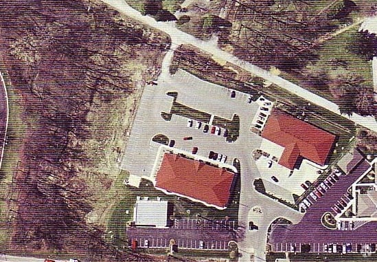 7806 W Jefferson Blvd, Fort Wayne, IN à vendre - Photo du bâtiment - Image 3 de 3