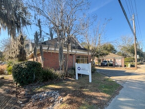 1321 Ashley River Rd, Charleston, SC for lease Interior Photo- Image 1 of 24