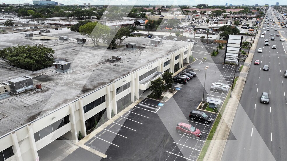 5959 Westheimer Rd, Houston, TX à louer - Photo du bâtiment - Image 2 de 9