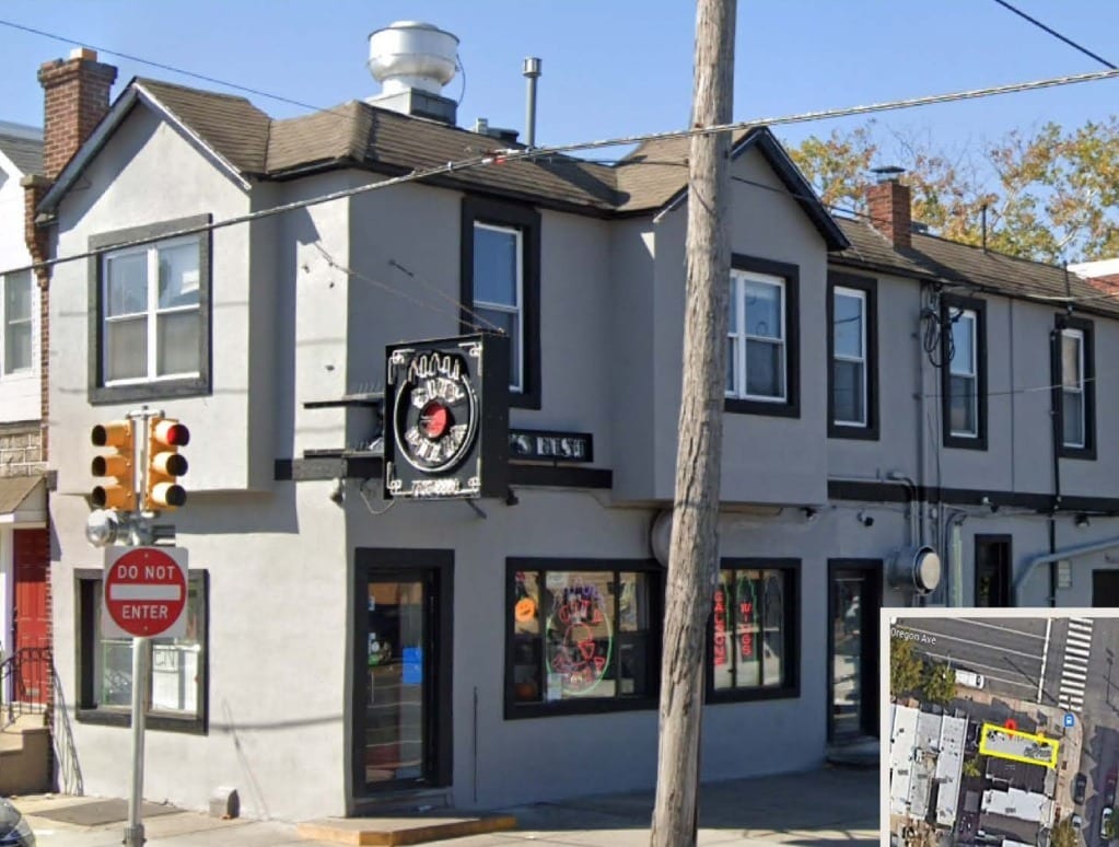 City Pizza Portfolio portfolio of 2 properties for sale on LoopNet.ca Primary Photo- Image 1 of 3