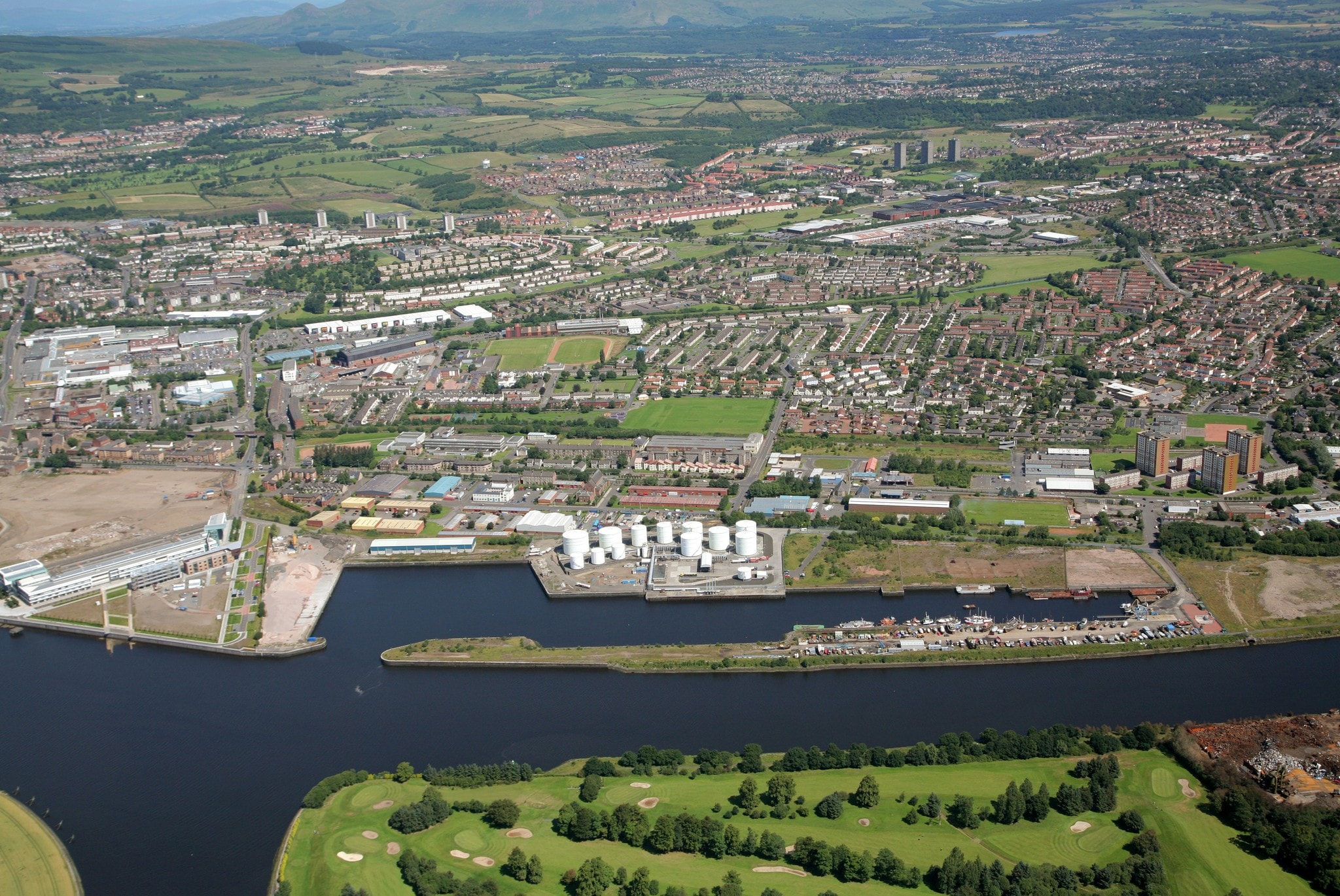 Dock St, Clydebank for lease Primary Photo- Image 1 of 2