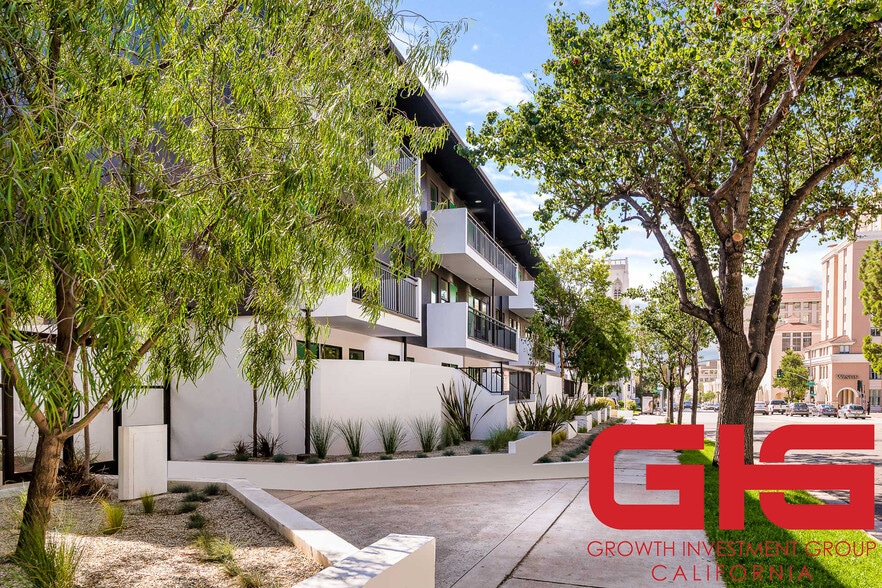 262 N Los Robles Ave, Pasadena, CA for sale - Building Photo - Image 1 of 59