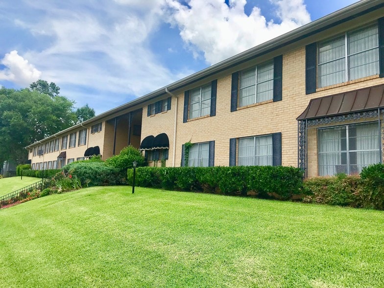 528 S Saunders Ave, Tyler, TX for sale - Building Photo - Image 3 of 13