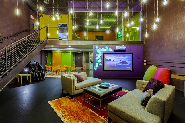 Plus de détails pour 10 Draper St, Woburn, MA - Bureau à louer