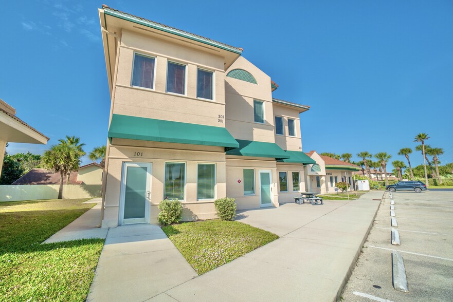 3270 Highway A1A, Melbourne Beach, FL for lease - Building Photo - Image 3 of 38