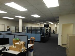 4333 Veterans Memorial Hwy, Holbrook, NY for lease Interior Photo- Image 2 of 3