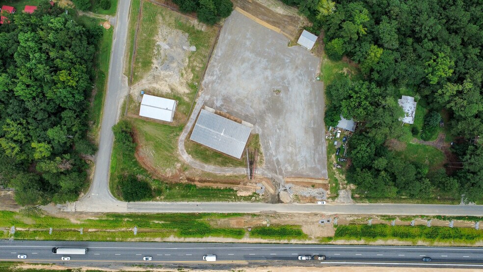 204 Creeks Edge Ln, Swansea, SC for sale - Building Photo - Image 3 of 7