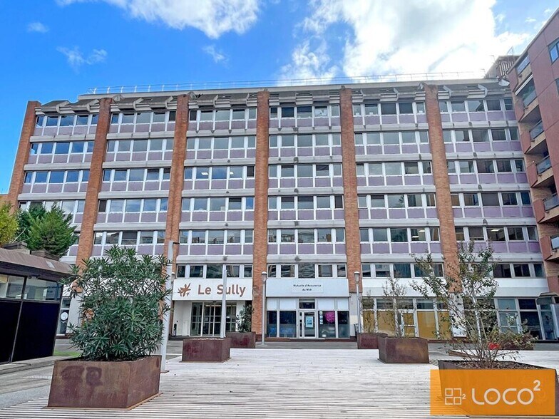 1 Place Occitane, Toulouse à louer - Photo du bâtiment - Image 1 de 8