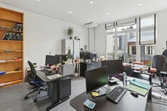 51 Rue Ampère, Paris for lease Interior Photo- Image 2 of 7
