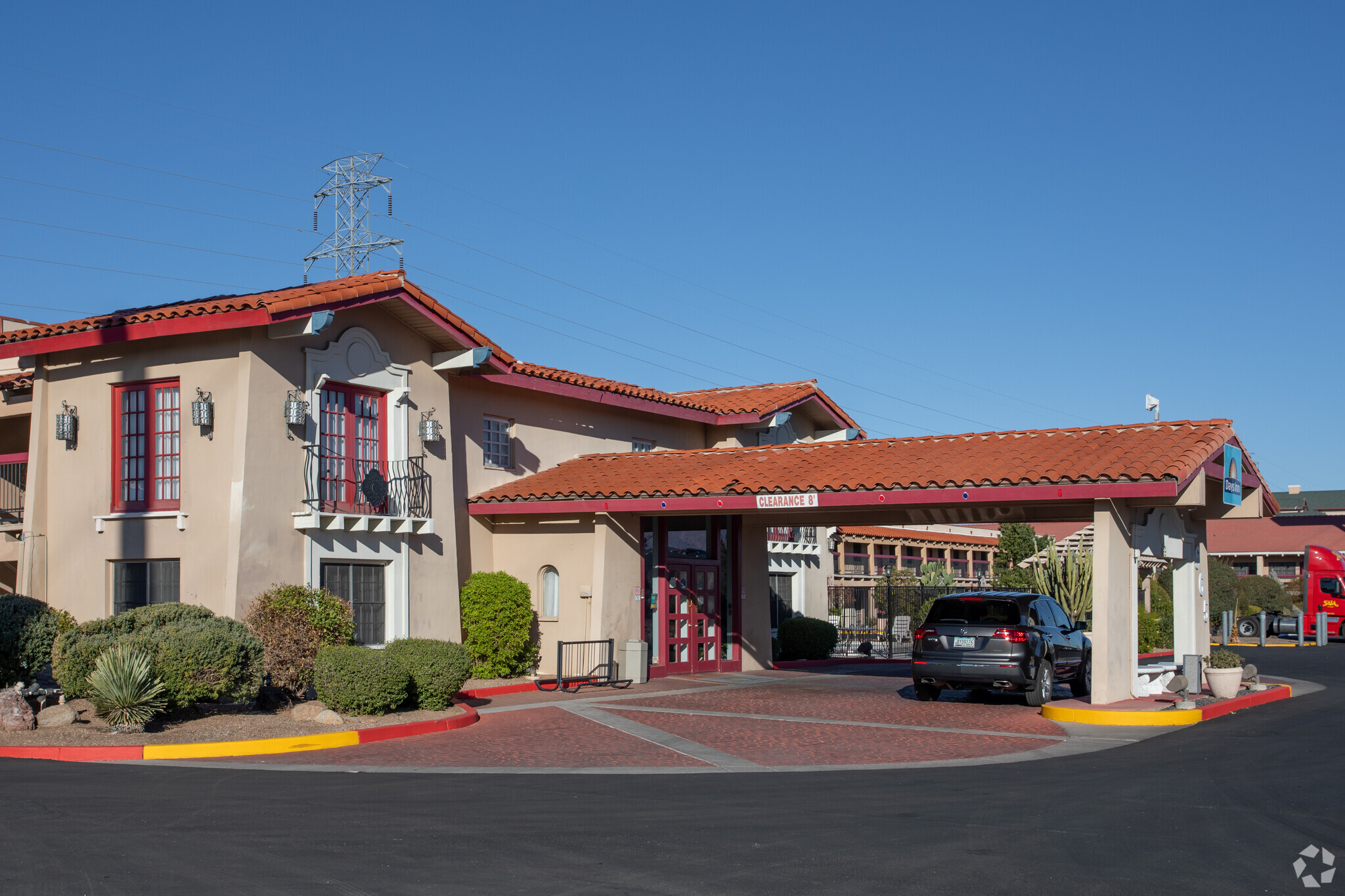 665 N Freeway, Tucson, AZ à vendre Photo du bâtiment- Image 1 de 1