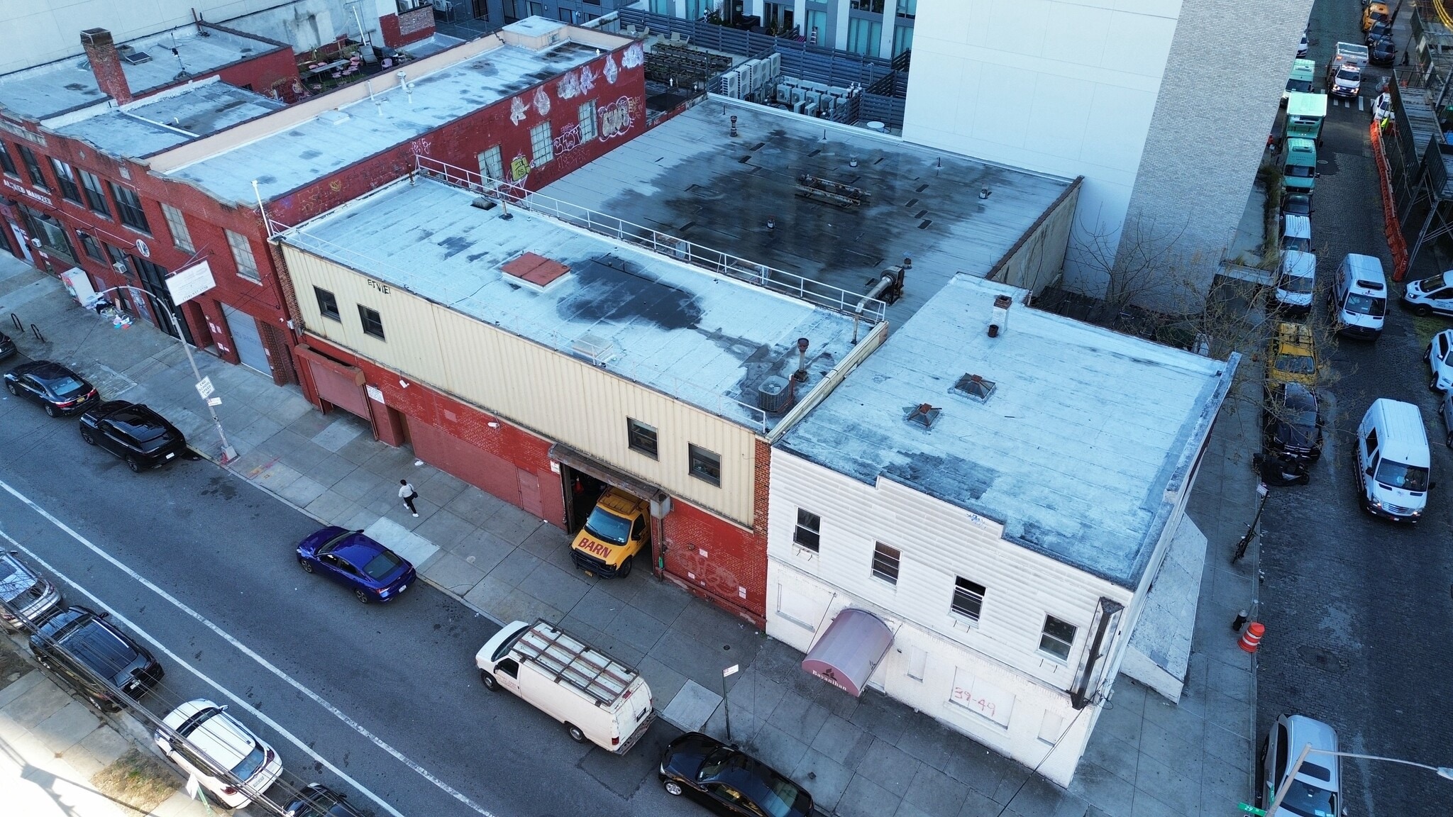 39-49 29th St, Long Island City, NY for sale Primary Photo- Image 1 of 10