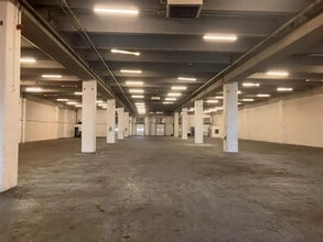 110 Bis Avenue Du Général Leclerc, Pantin for lease Interior Photo- Image 2 of 6