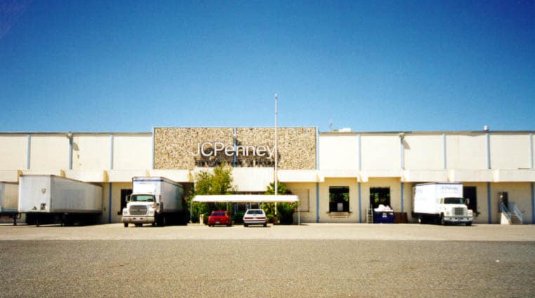3315-3319 Orange Grove Ave, North Highlands, CA for lease - Building Photo - Image 2 of 14
