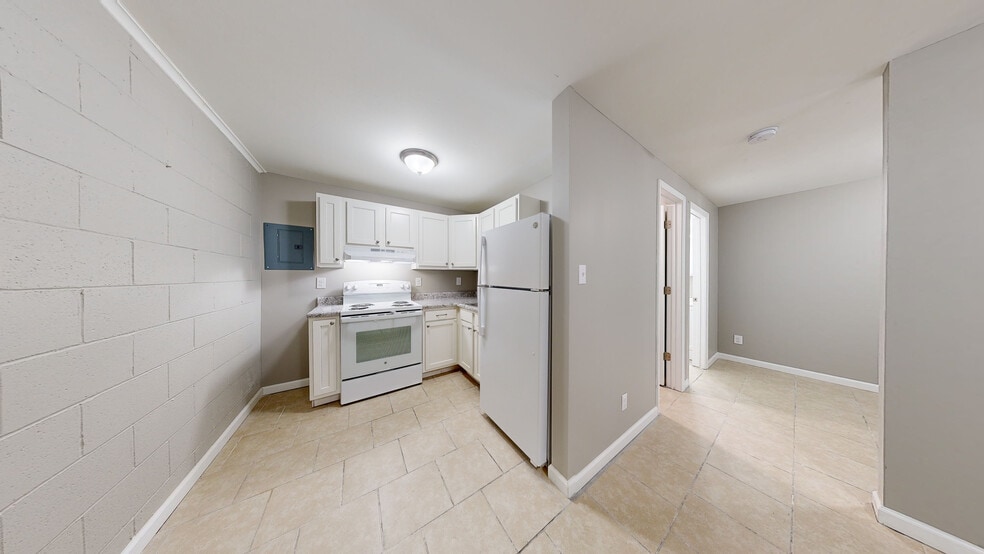 1750 N Green St, Henderson, KY à vendre - Numérisation 3D de Matterport - Image 3 de 15