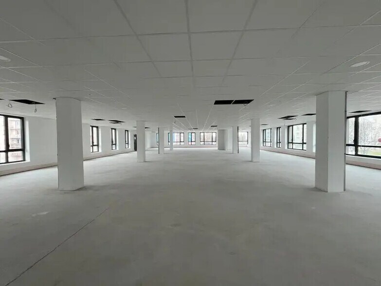 50 Boulevard Ambroise Croizat, Vénissieux à vendre - Photo du bâtiment - Image 1 de 14
