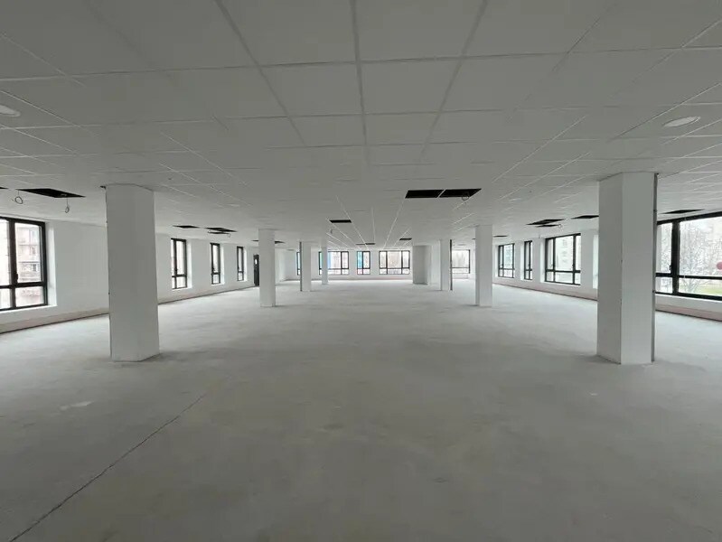 50 Boulevard Ambroise Croizat, Vénissieux à vendre Photo du bâtiment- Image 1 de 15
