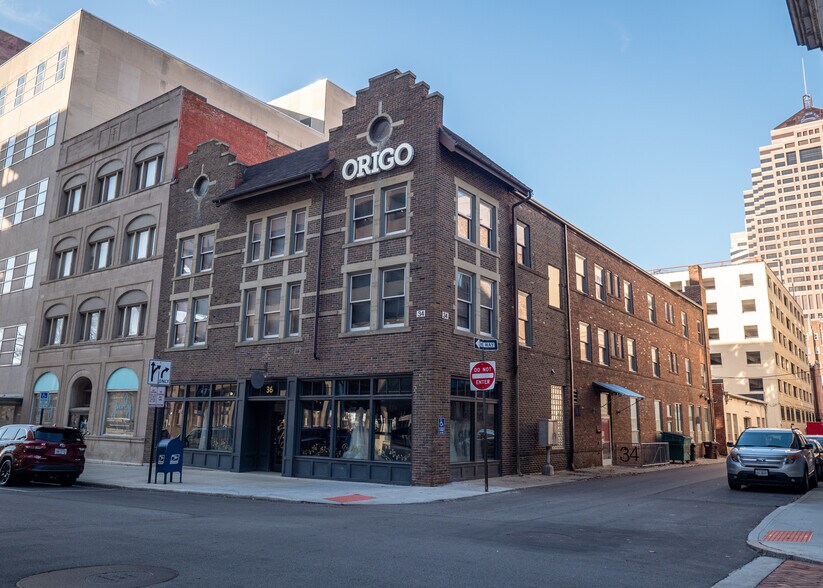 34-38 W Gay St, Columbus, OH à vendre - Photo du bâtiment - Image 2 de 25