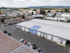 798 NW Dunbar Ave, Troutdale, OR for lease Interior Photo- Image 1 of 10