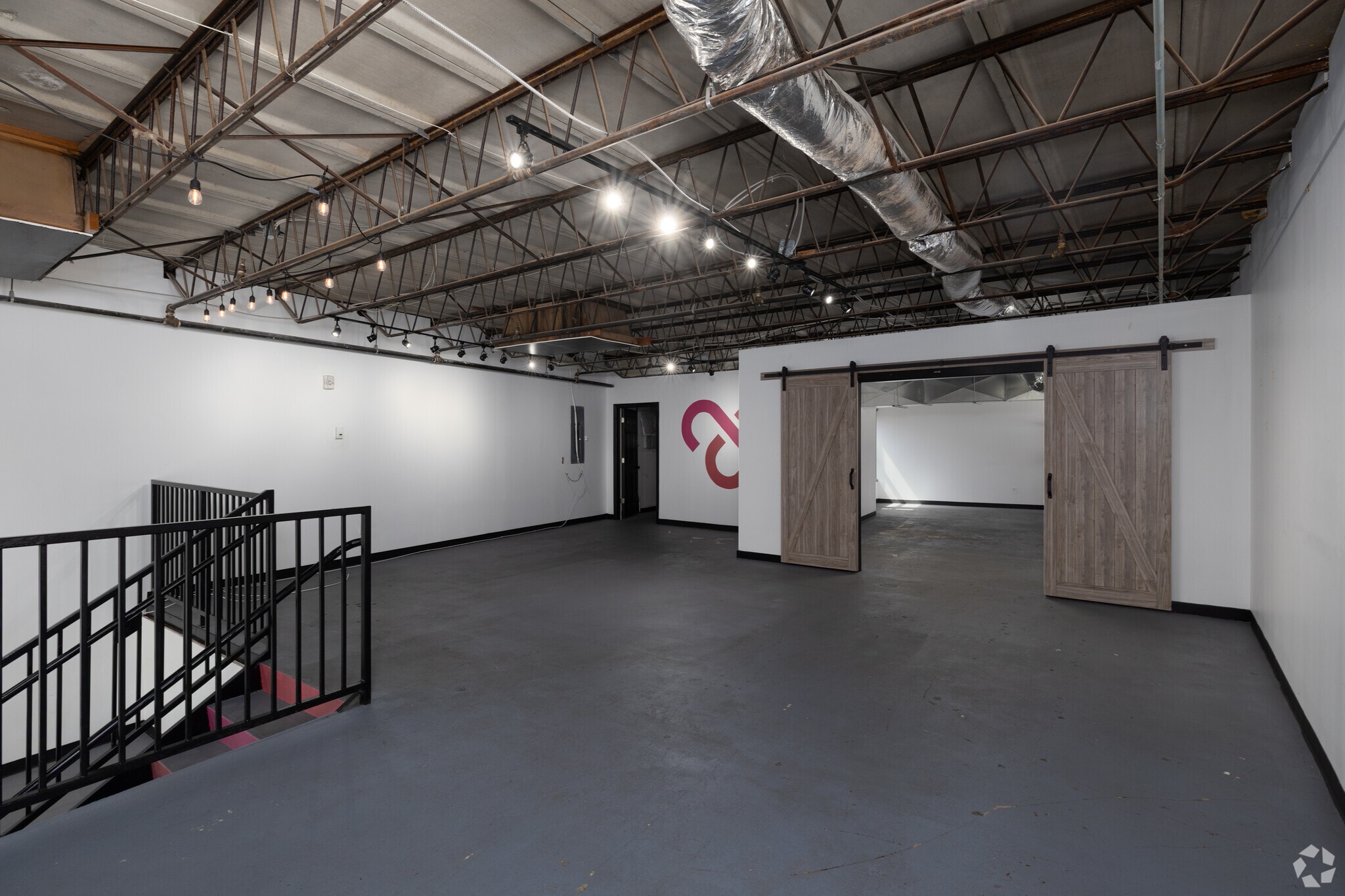 1001 Main St, Bridgeport, CT for lease Interior Photo- Image 1 of 2