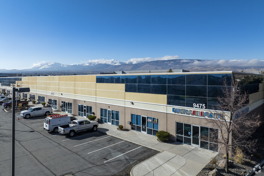 9475 Double R Blvd, Reno, NV for lease - Building Photo - Image 3 of 6