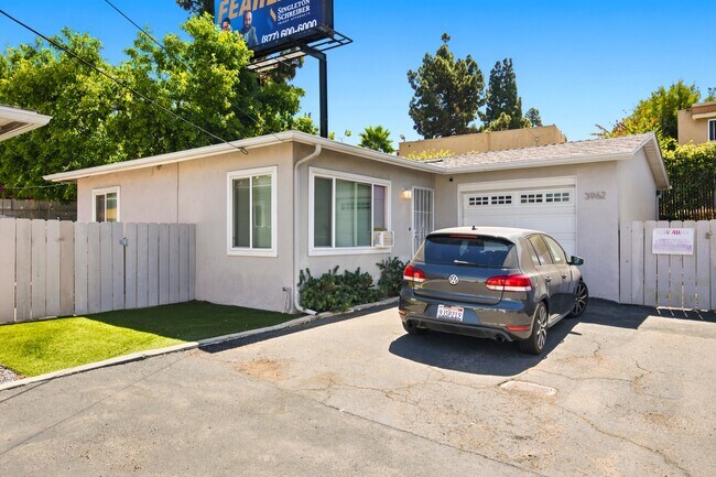 Plus de détails pour 3960-3968 Helix St, Spring Valley, CA - Multi-résidentiel à vendre