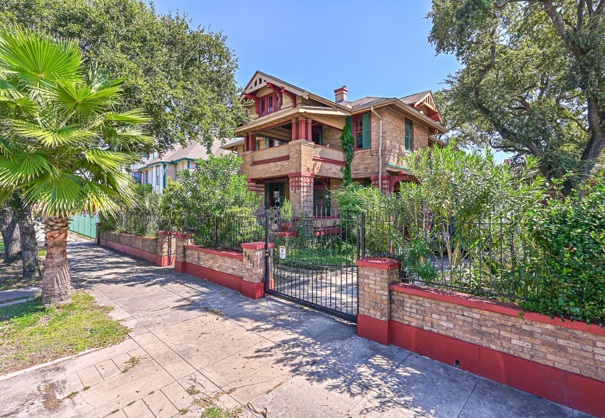2911 Broadway St, Galveston, TX à vendre Photo du bâtiment- Image 1 de 40