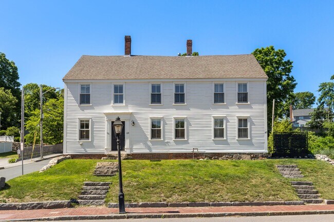 More details for 67 North St, Hingham, MA - Multifamily for Sale