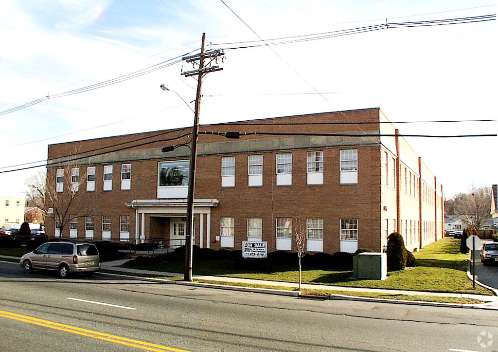 1033 Clifton Ave, Clifton, NJ for sale Primary Photo- Image 1 of 1