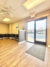 373 S White Horse Pike, Hammonton, NJ for lease Interior Photo- Image 2 of 20