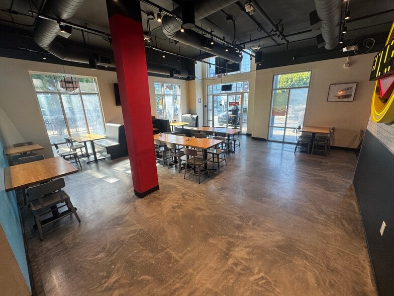 3338-3350 S La Cienega Blvd, Los Angeles, CA for lease - Building Photo - Image 2 of 4