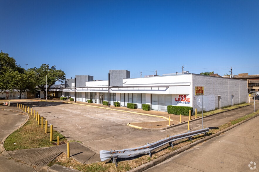 6400 Southwest Fwy, Houston, TX for sale - Building Photo - Image 3 of 11