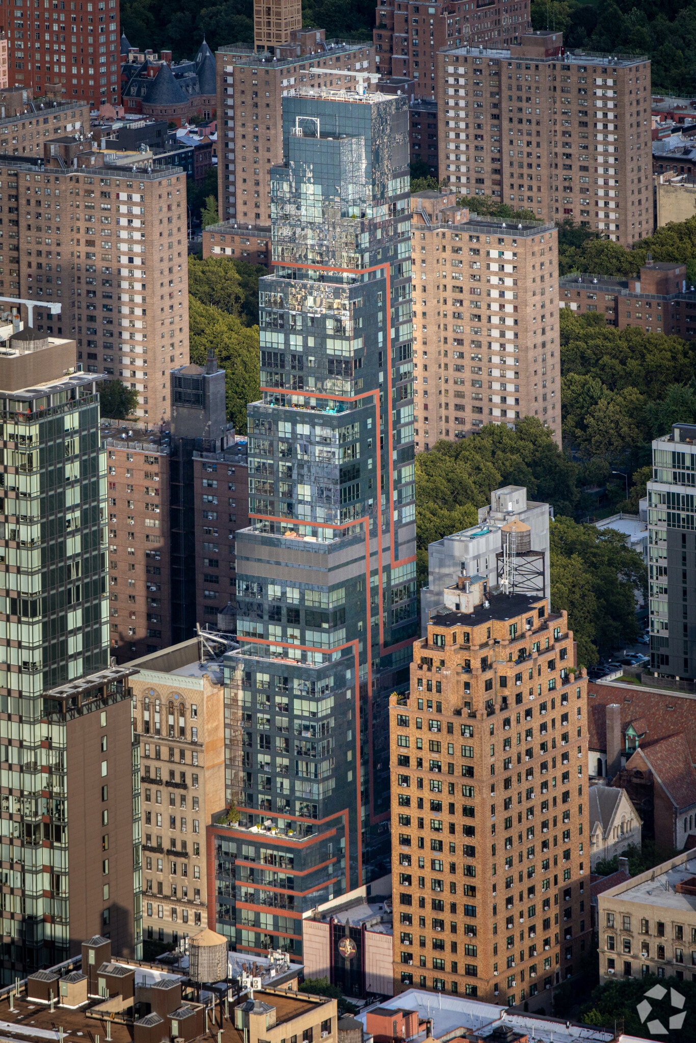 2628 Broadway, New York, NY for lease Primary Photo- Image 1 of 8