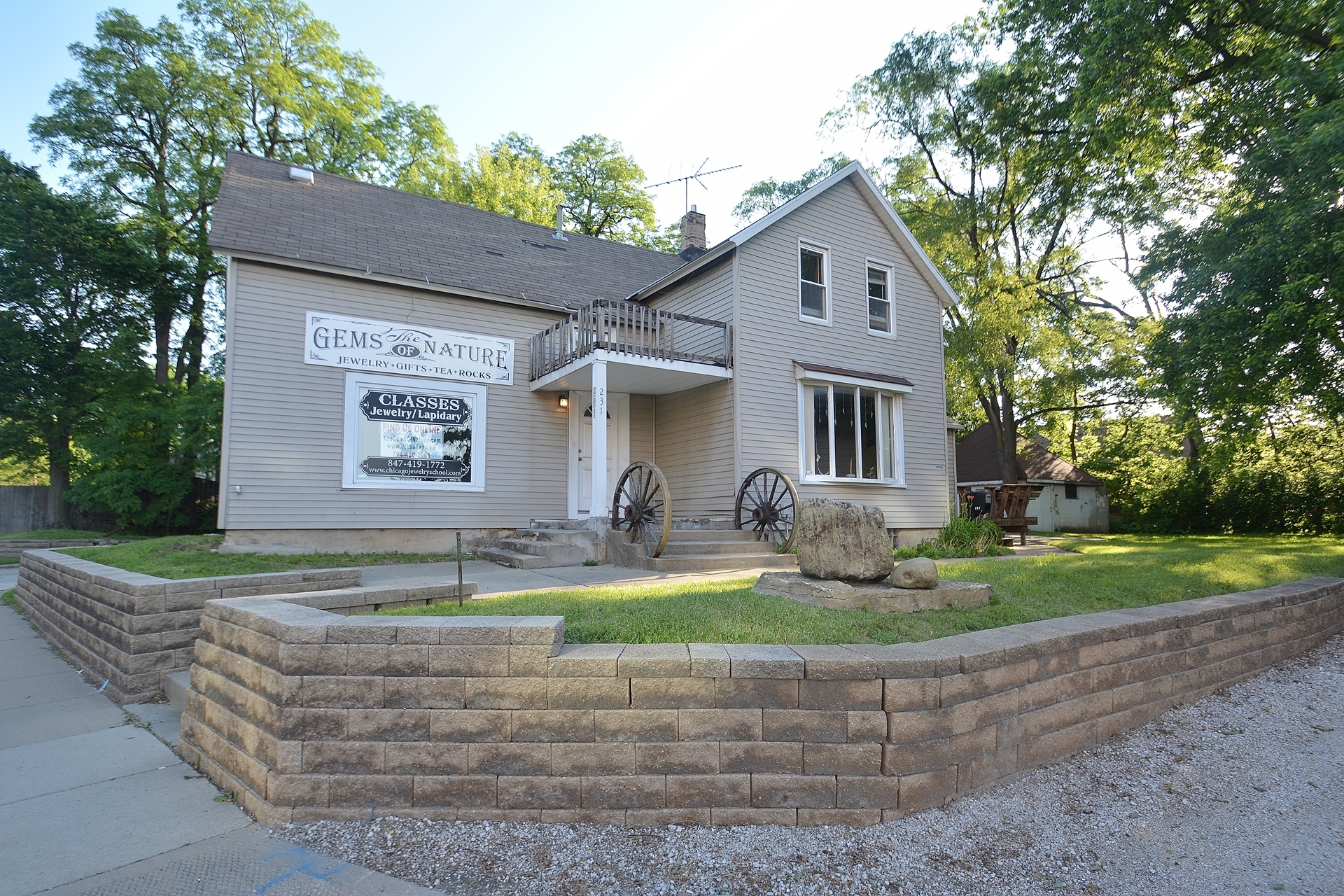 231 N Milwaukee Ave, Wheeling, IL for sale Primary Photo- Image 1 of 1