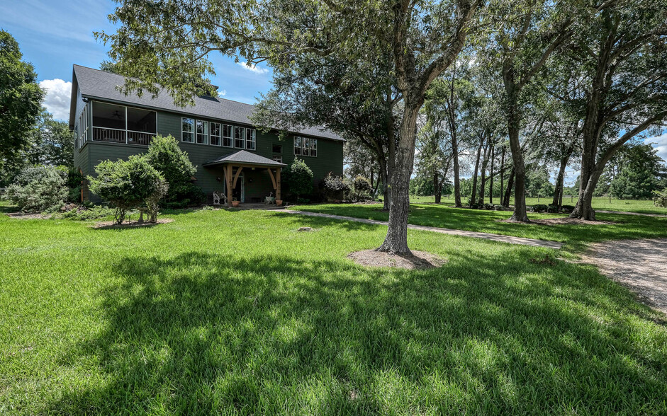 1560 Bowler Rd, Waller, TX for sale - Building Photo - Image 3 of 50