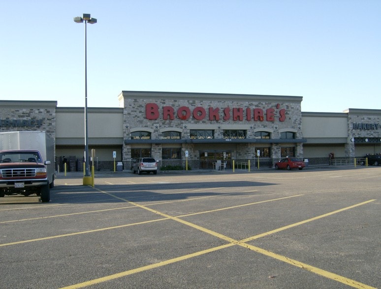 402 Goode St, Quitman, TX for lease - Building Photo - Image 2 of 3