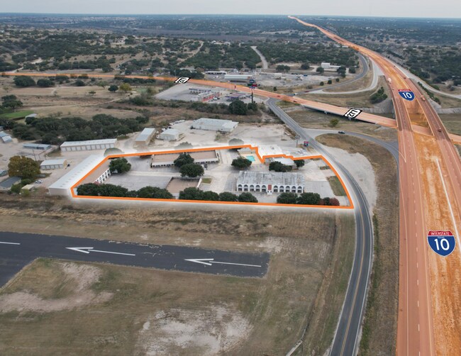 More details for 1312 N Service Rd, Sonora, TX - Hospitality for Sale